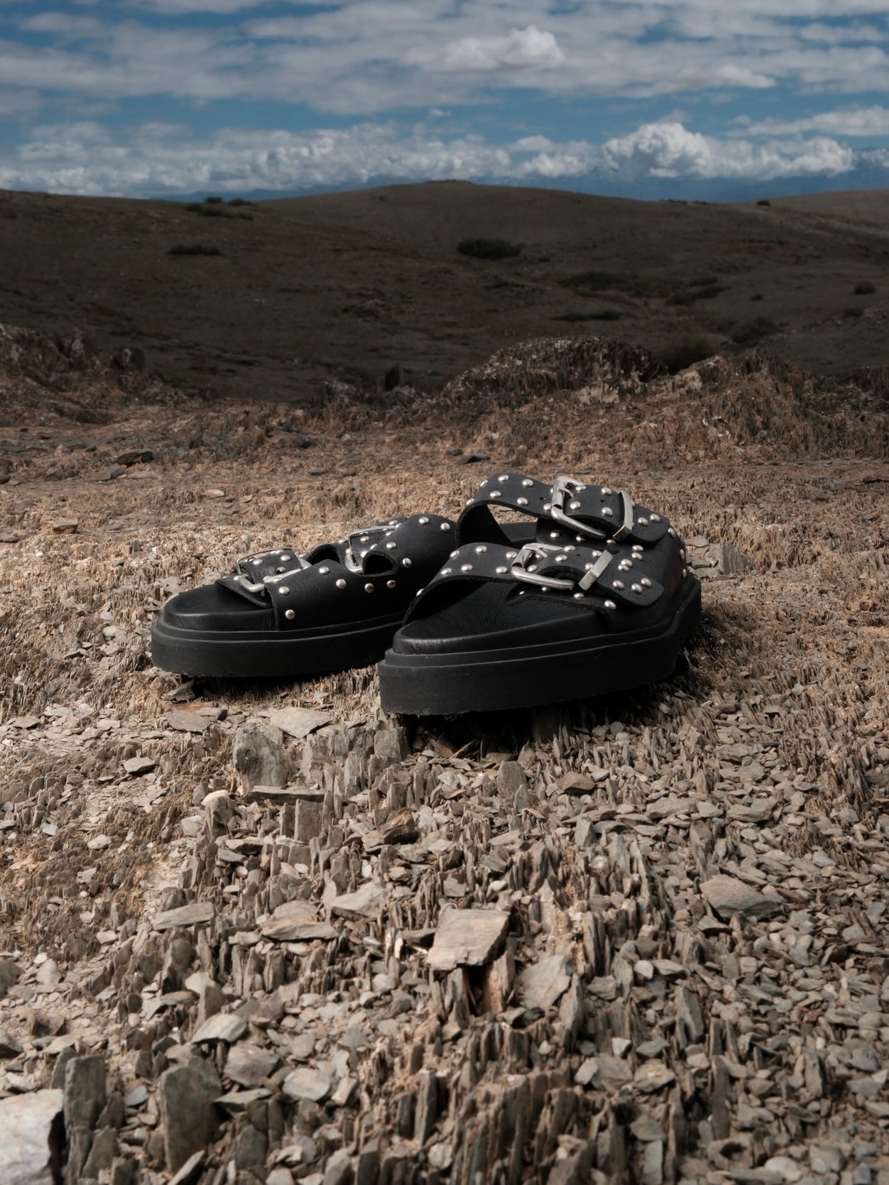 Sandales en cuir noir à double boucles